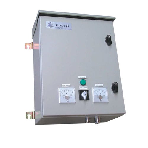 Thyristor-Gleichrichter-Batterieladegerät - CRT series - ENAG - für Schifffahrtsanwendungen / für die Bahntechnik / für Wandmontage