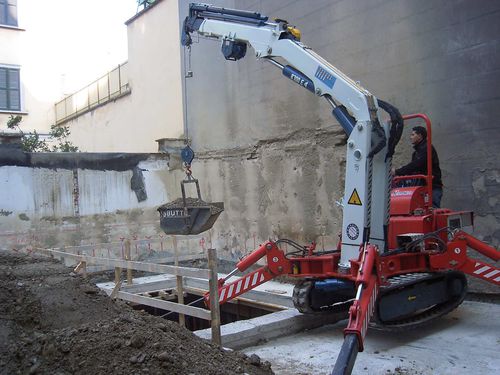 Kran auf Raupen - 8700-E4 - kegiom lifting s.n.c. - Teleskop / mit Gelenk / für Hubanwendungen