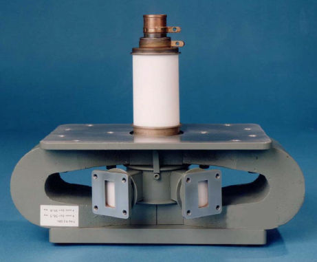 Mikrowellenverstärker -  SFD, VXL series - CPI - elektronisch / Kreuzfeld