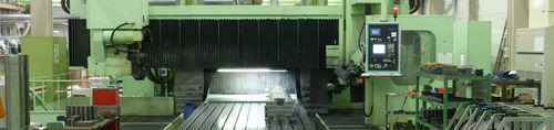 Flachschleifmaschine - WayGrind - Waldrich Coburg - Werkzeug / Brücken / CNC