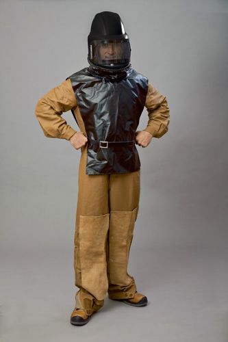 Sandstrahlerhelm - P4-PLUS - EKASTU Safety - EN 397 / mit Schutzgitter / mit Visier
