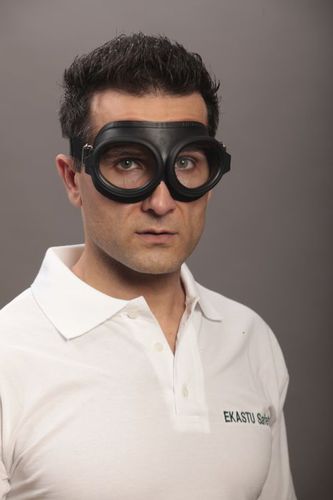 Vollsicht-Schutzbrille / UV - 888 - EKASTU Safety - Gummi / beschlagfrei / mit kratzfester Beschichtung