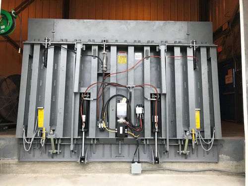 Laderampe für Schienenfahrzeuge - HDRCR - Rite-Hite - schienenmontiert / hydraulisch / hydraulisch gesteuert