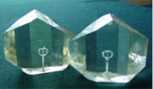 Kristall / Kalium-Titanyl-Phosphat (KTiOPO4 KTP) - Changchun New Industries Optoelectronics Tech.Co.,