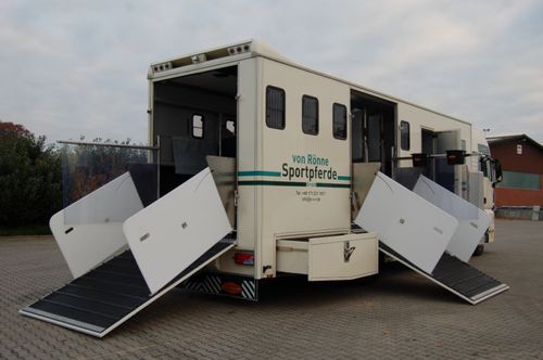 Transport-LKW - BIG EQUIPE S series - Böckmann - für Pferde / 2-Achsen