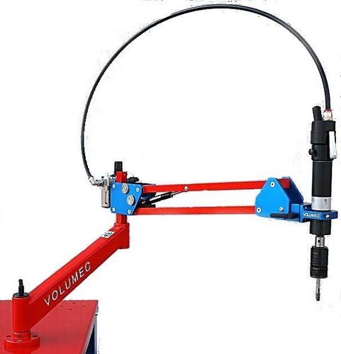 Gelenkarm-Gewindeschneidmaschine - ET500 - VOLUMEC® & EASYARM - pneumatisch / mit verstellbarem Tisch / kompakt