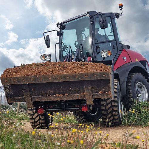 Radlader - V7 - YANMAR COMPACT EQUIPMENT EMEA S.A.S. - mit Gelenk / kompakt