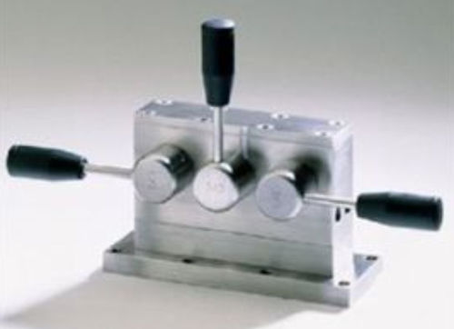Hydraulik-Wegeventil mit Ventil - BNRV 4/3-3/3-3/3 - SSH Stainless - mit Hebel / 4/3-Wege / 3-Wege