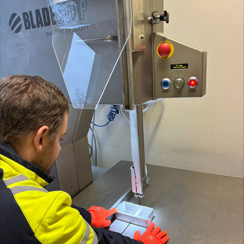 Bandsägemaschine für Knochen / Industrie - BladeStop K400-M-R - Scott Automation - Sicherheit