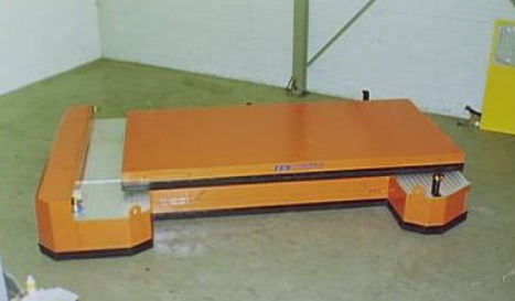 Säulenhubtisch - Aero platform - ACTEMIUM - hydraulisch / festinstalliert / nach Maß