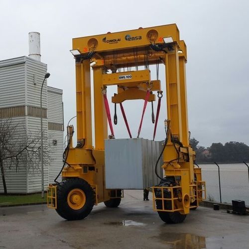 Portalhubwagen für Container - MST 110 - CIMOLAI TECHNOLOGY - mit Gummireifen