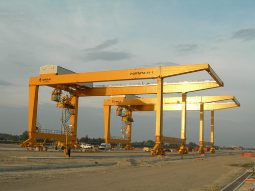 Schienenmontierter Portalkran - RGC 52 - CIMOLAI TECHNOLOGY SpA - für Container
