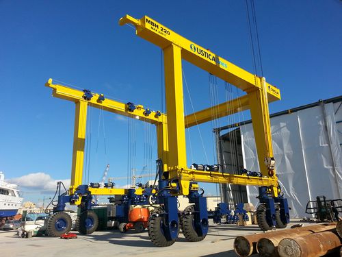Travel Lift - MBH 220 - 66 - CIMOLAI TECHNOLOGY