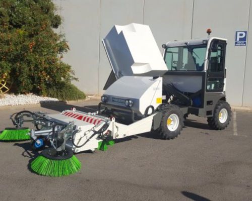 Aufsitzkehrmaschine - BA-6000H - Piquersa Maquinaria, S.A. - Diesel / Straßen