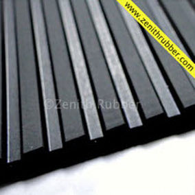 Rutschfeste Matte - LS series - Zenith Industrial Rubber Products Pvt. Ltd. - mit Flachstreifen / Gummi / für Eingang