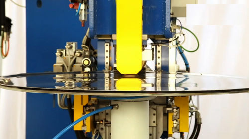 Motorisierte Bördelmaschine - Tanko 3.8 - Lucas - hydraulisch / runde Teile