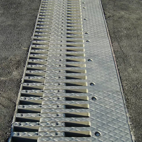 Stahl-Dehnungsfuge - TENSA-FINGER GF - mageba - quadratisch / Muffen / für Brückenbau