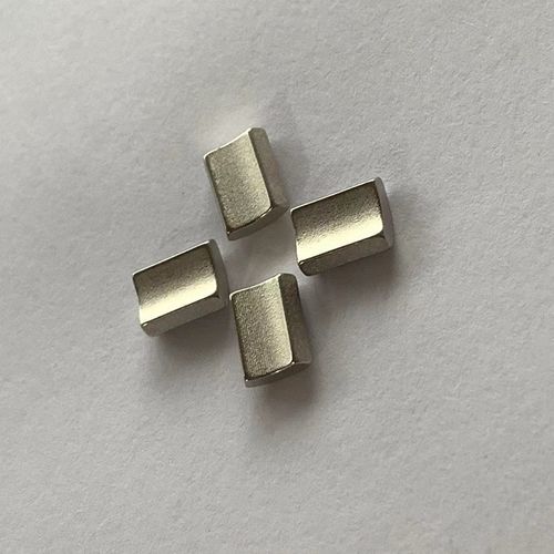 Magnet / NdFeB gesintert - Magengine GmbH - Quader / Platte / für Elektrofahrzeug