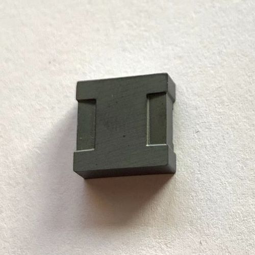 Block-Ferritkern - Magengine GmbH - Weich / für induktives Bauelement / für Kabel