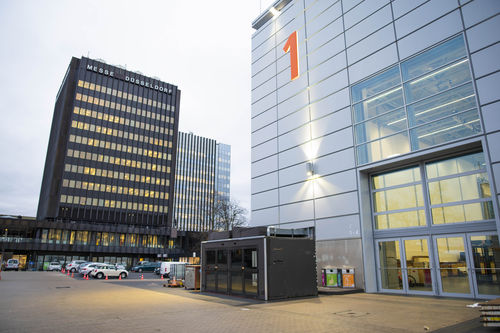 Schiebetor - 143 - Jansen Tore GmbH & Co.KG - manuell / Stahl / Polycarbonat