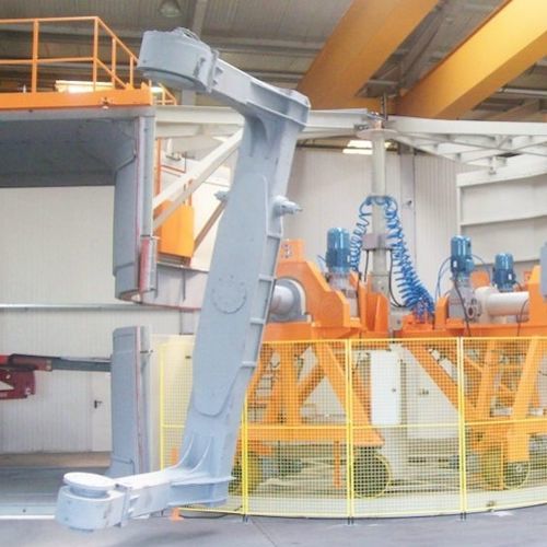 C-förmiger Arm für Rotationsformmaschine - Polivinil Rotomachinery
