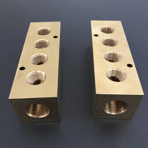 4-Wege-Verteilerblock - KINTO ELECTRIC CO., LTD. - Messing
