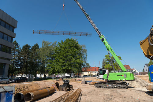 Teleskopkran - 653 E - SENNEBOGEN Maschinenfabrik GmbH - auf Raupen / Ausleger / für Baustelle