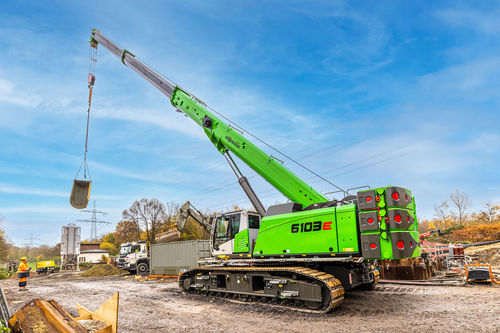 Teleskopkran - 6103 E - SENNEBOGEN Maschinenfabrik GmbH - auf Raupen / Ausleger / für Baustelle