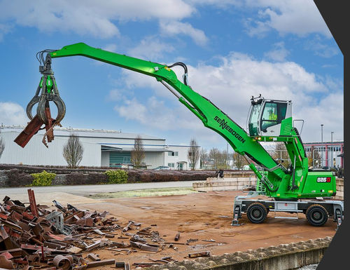 Mobiler Kran - 826 G - SENNEBOGEN Maschinenfabrik GmbH - Ausleger / für die Recyclingindustrie / für Materialumschlag