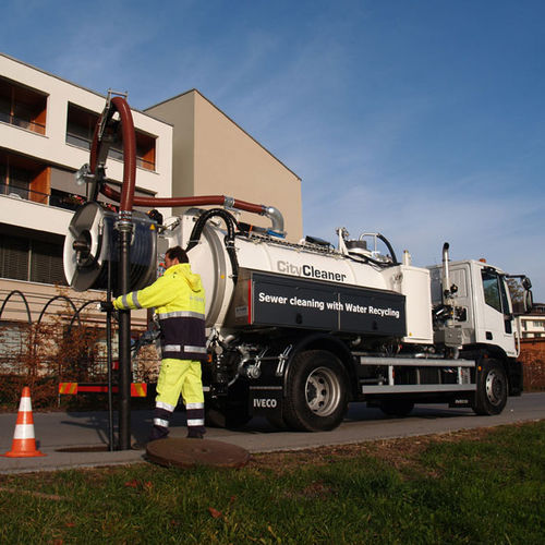 LKW für Saug- und Spülzwecke - CityCleaner - KAISER AG Fahrzeugwerk - mit Wasserwiederverwertung