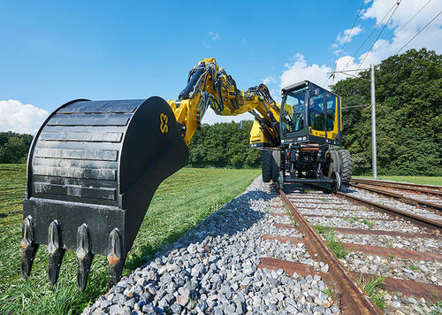 Mittelgroßer Bagger - S22RR - KAISER AG Fahrzeugwerk - Rad / Diesel / für Baustellen