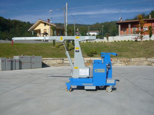 Mobiler Kran - GB500 - Gruniverpal S.r.l. - Ausleger / Teleskop / mit Gelenk