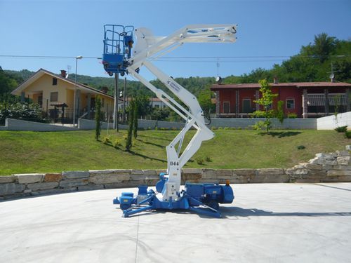 Hebebühnenspinne auf Raupen - Elidrel series - Gruniverpal S.r.l. - elektrisch / Diesel