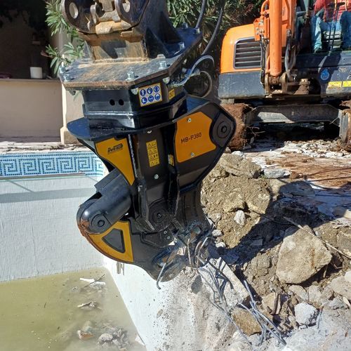 Hydraulische Abbruchzange / für Beton - MB-P380 - MB Crusher - für Baggerlader / für Lademaschinen / für Kompaktlader