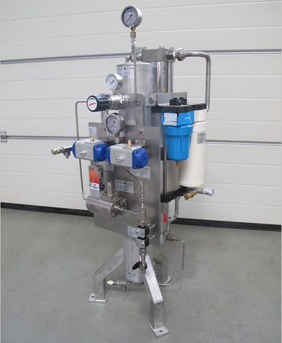 Dosierstation - Fluitec mixing + reaction solutions AG