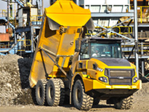 Knickgelenkter Muldenkipper - B18E - Bell Equipment Co SA - mit Verbrennungsmotor / für Bergbau