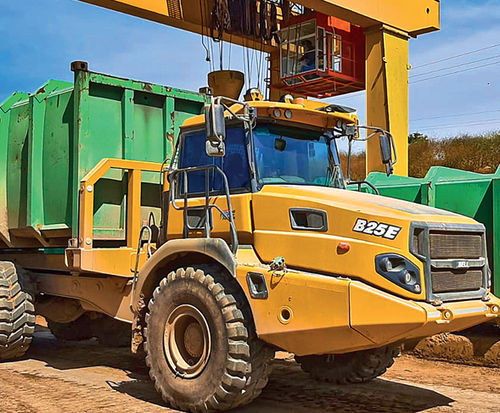 Knickgelenkter Muldenkipper - B25E - Bell Equipment Co SA - Diesel / für Bergbau / für Baustelle
