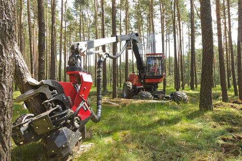 Holzerntemaschine mit Gummireifen - 901 - KOMATSU Forest