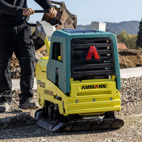 Vorwärtslaufende Rüttelplatte - APH 50/75 - Ammann