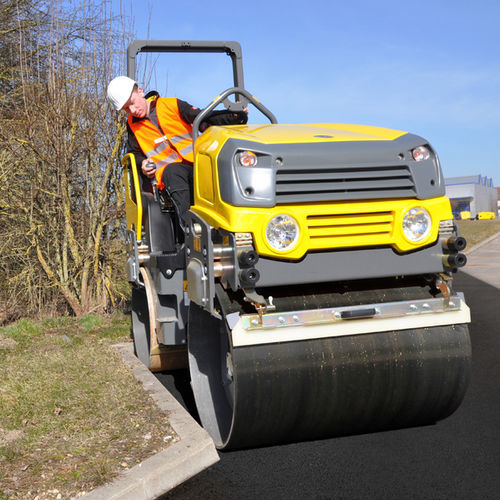 Tandemwalze - RD24 - Wacker Neuson SE - mit Gelenk