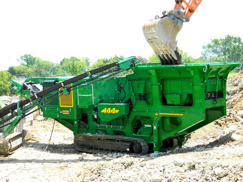 Schlagbrecher - I44 - McCloskey International Limited - mobil / dieselbetrieben / kompakt