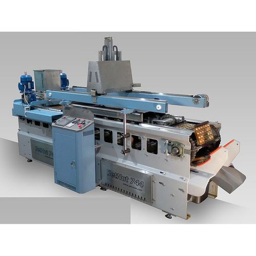 Lebensmittelofen für Gebäck - JetNut 744 NUT - Intervin 2012 Ltd - für Heizzwecke