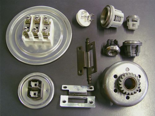 Zusammenbau für die Automobilindustrie - Lamipress S.r.l. - für Industrieanwendungen / für die Elektronik / medizinisch