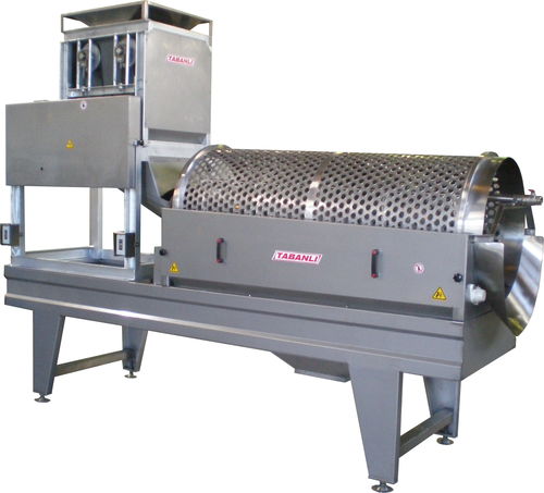 Entstrunk- und Schneidmaschine / Paprikaschoten - PCH01 - TABANLI MAKINA SAN VE TIC LTD STI
