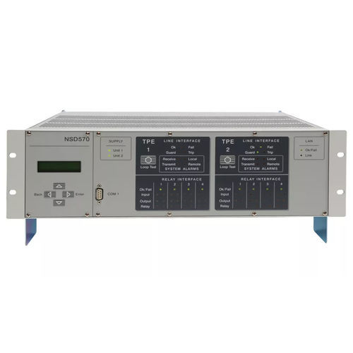Netzwerksynchronisationseinheit - NSD570 - Hitachi Energy