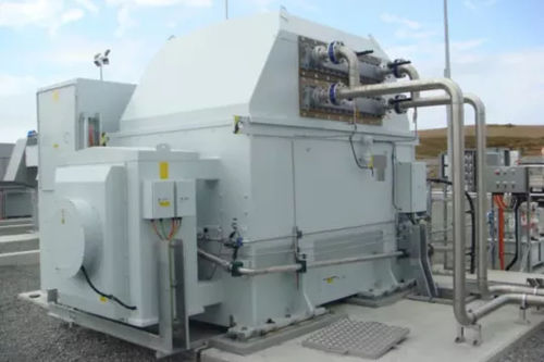 Gekühlter Kondensator - Hitachi Energy - Stahl / für Stromnetz / schnell