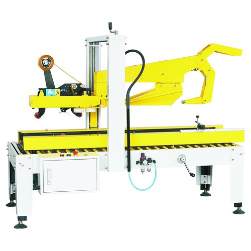 Faltschachtel-Verschließmaschine / Mehrklappen- - BOX CS 3A - NOMATECH s.r.o. - mit Klebeband / automatisch