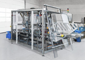 Kartonpacker zur Rundumetikettierung - Econo-Pak GmbH - automatisch / für Karton / für Schalen