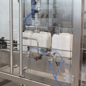 Lineare Schraubverschlussanlage - GAS-110 - VOLLENDA-WERK GmbH - halbautomatisch / für Flaschen