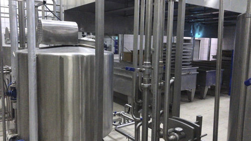 Produktionsanlage für Milchprodukte - PR5 - White Steel GmbH - für die Lebensmittelindustrie